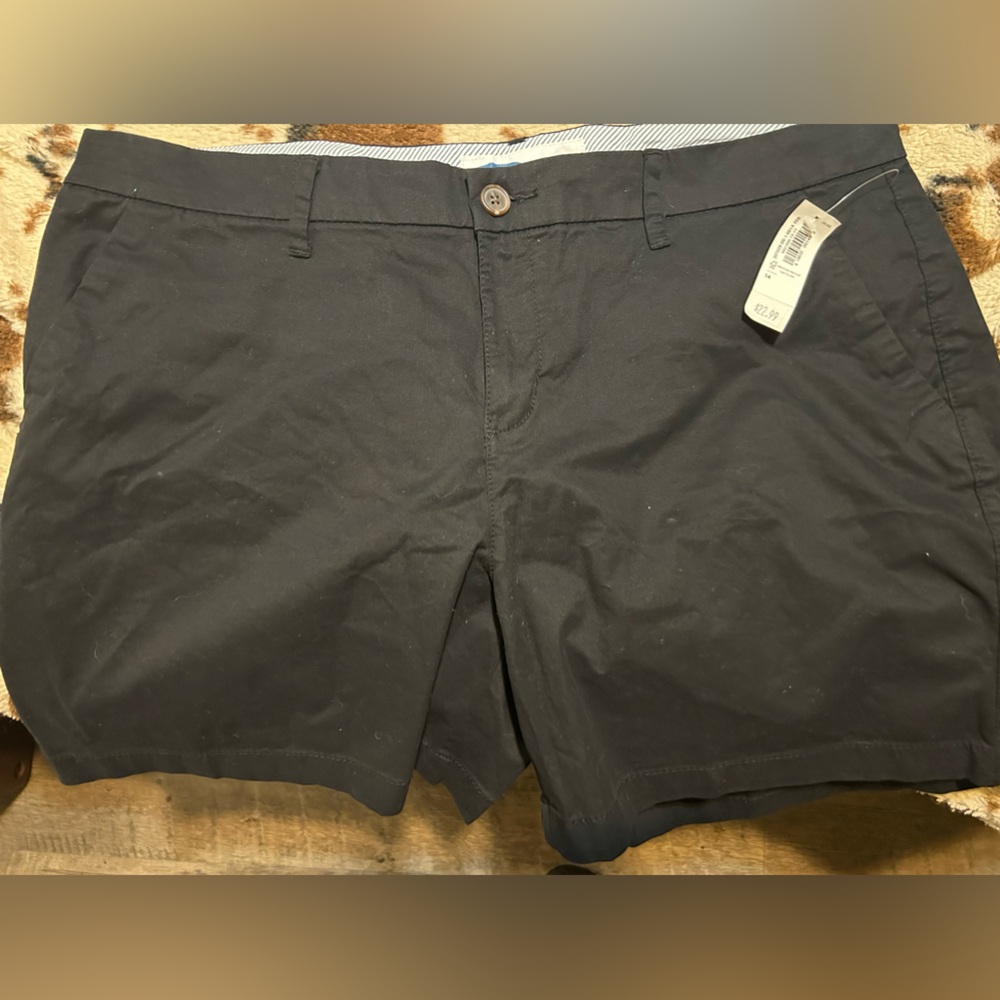 Size 14 Old Navy Everyday Shorts